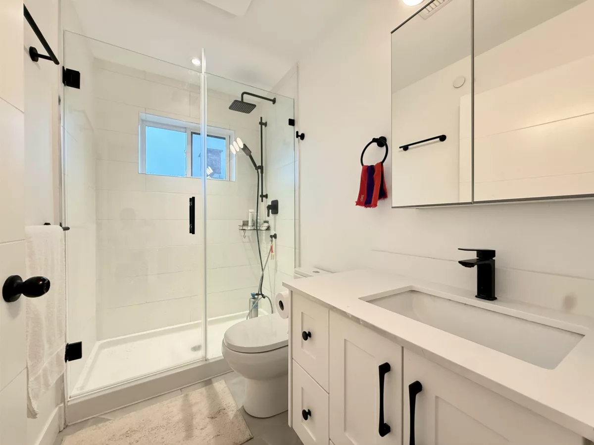 Bedroom 2 Photo of 2931 E 28th Avenue, Vancouver, BC