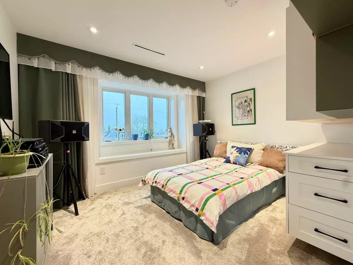 Bedroom 3 Photo of 2931 E 28th Avenue, Vancouver, BC