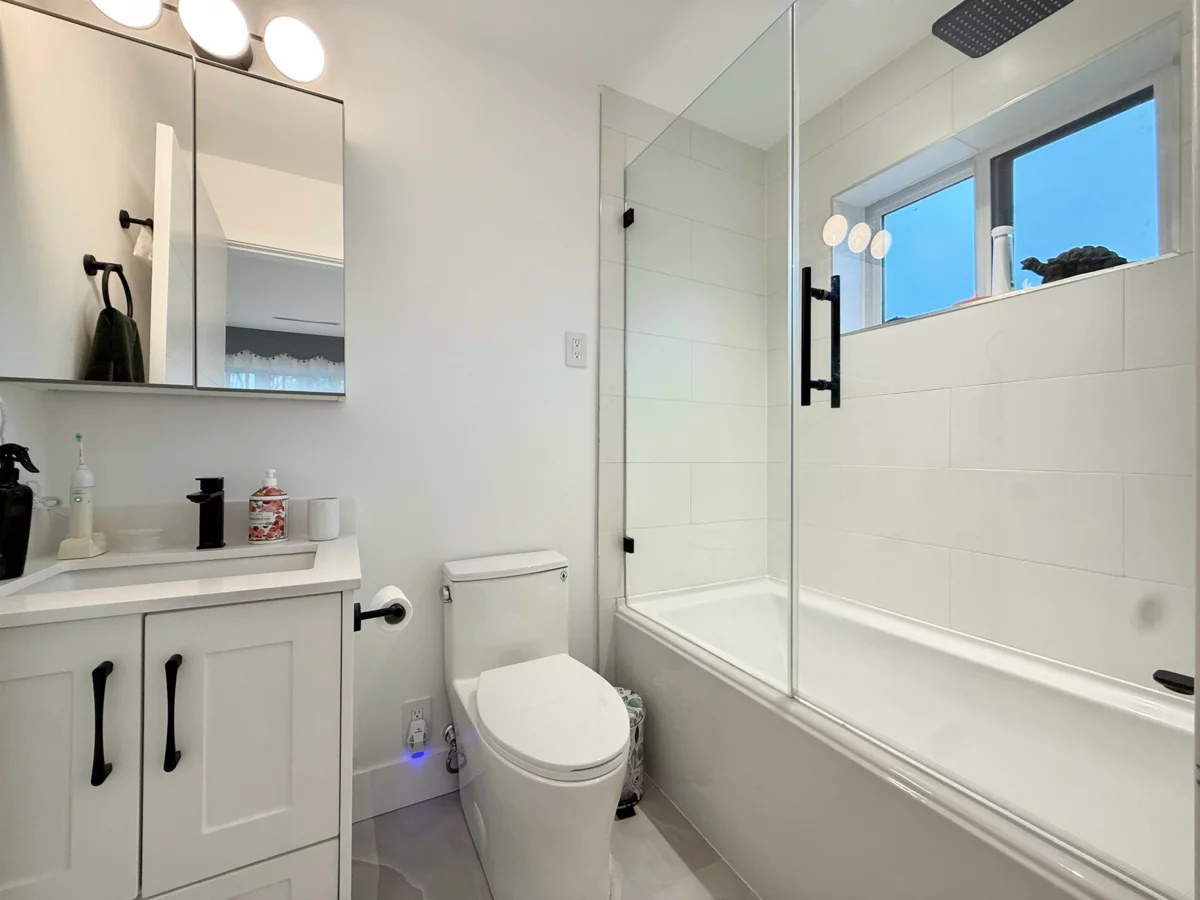 Bedroom 4 Photo of 2931 E 28th Avenue, Vancouver, BC