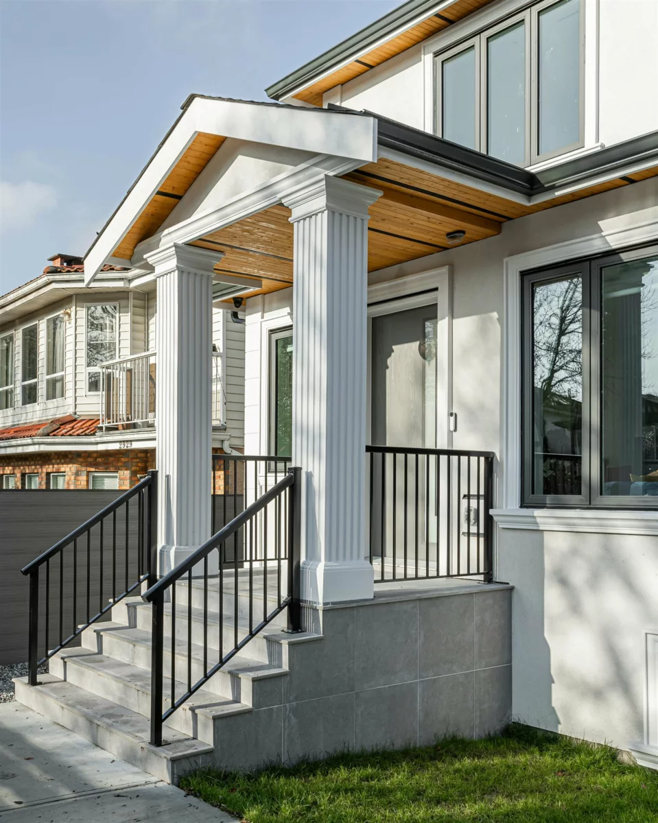 Hot Tub / Spa Photo of 2931 E 28th Avenue, Vancouver, BC