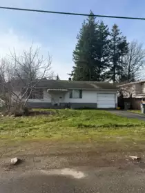 1691 157 Street, Surrey, BC, King George Corridor — 2 bed single family residence for sale