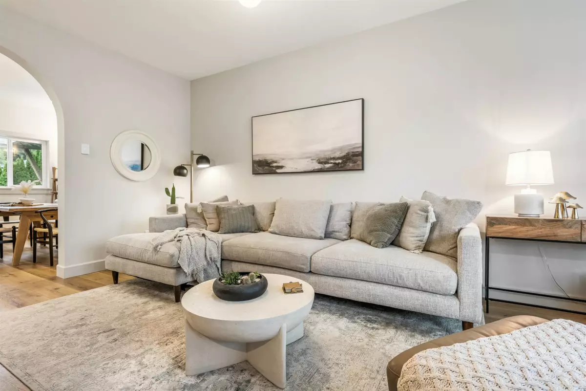 Dining Area Photo of 46460 Ashby Drive, Chilliwack, BC