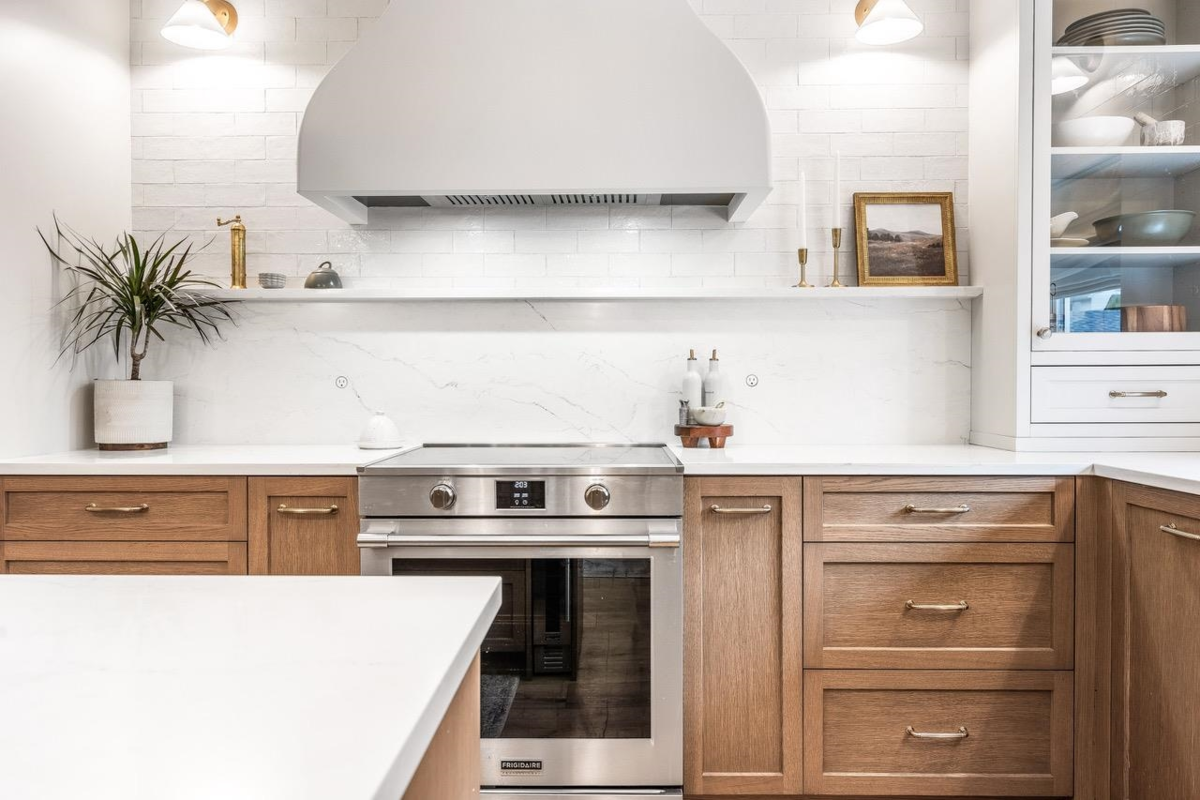 Guest Bathroom Photo of 46460 Ashby Drive, Chilliwack, BC