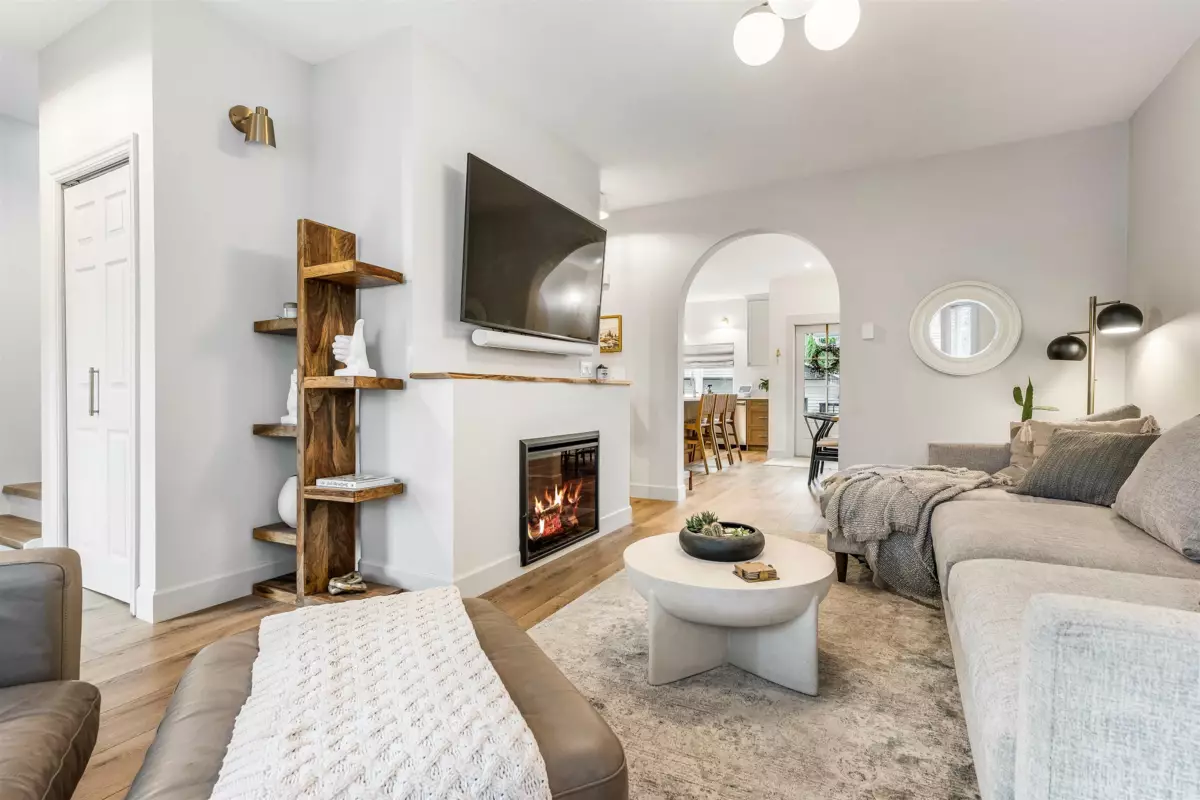 Pantry Photo of 46460 Ashby Drive, Chilliwack, BC