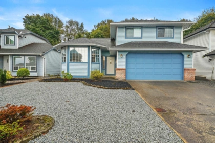 Garden / Landscaping Photo of 19607 Somerset Drive, Pitt Meadows, BC