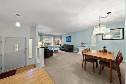 Pantry Photo of 19607 Somerset Drive, Pitt Meadows, BC
