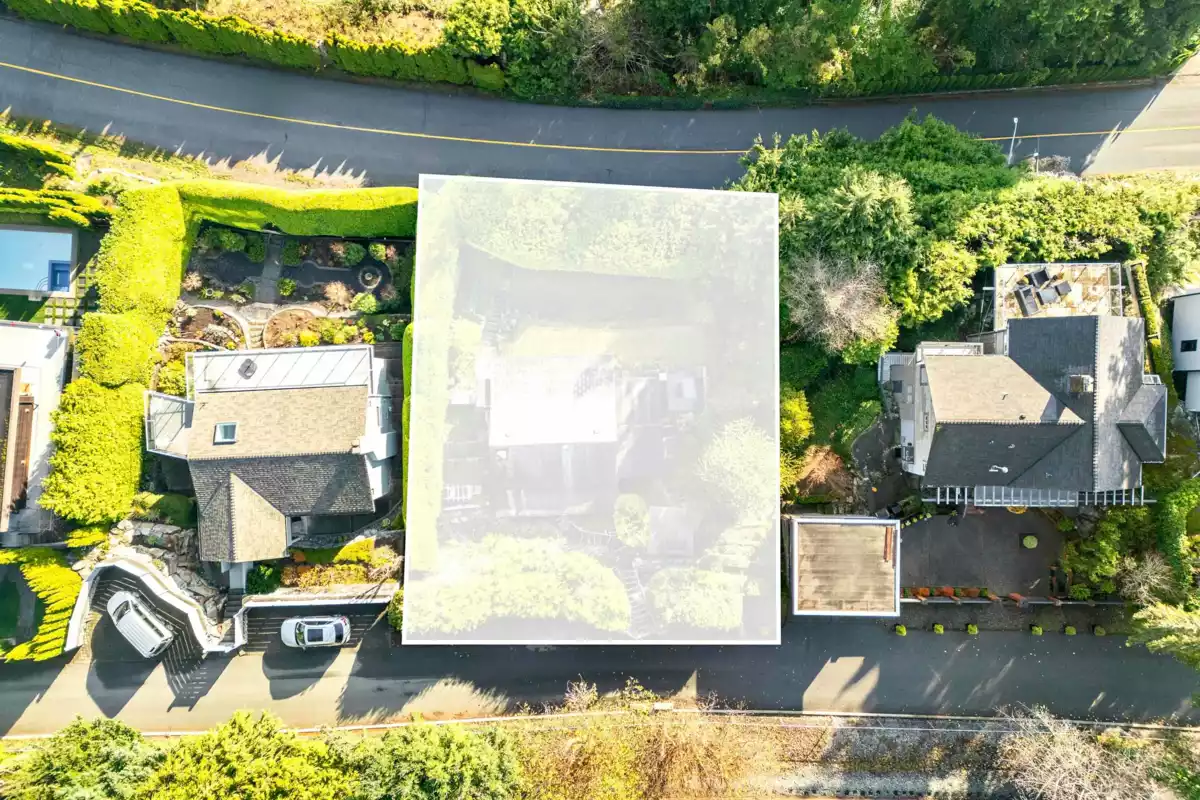 Exterior Front Photo of 3575 Sunset Lane, West Vancouver, BC