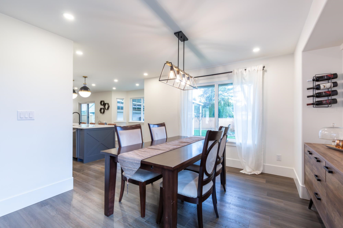 Breakfast Nook Photo of 22171 46a Avenue, Langley, BC