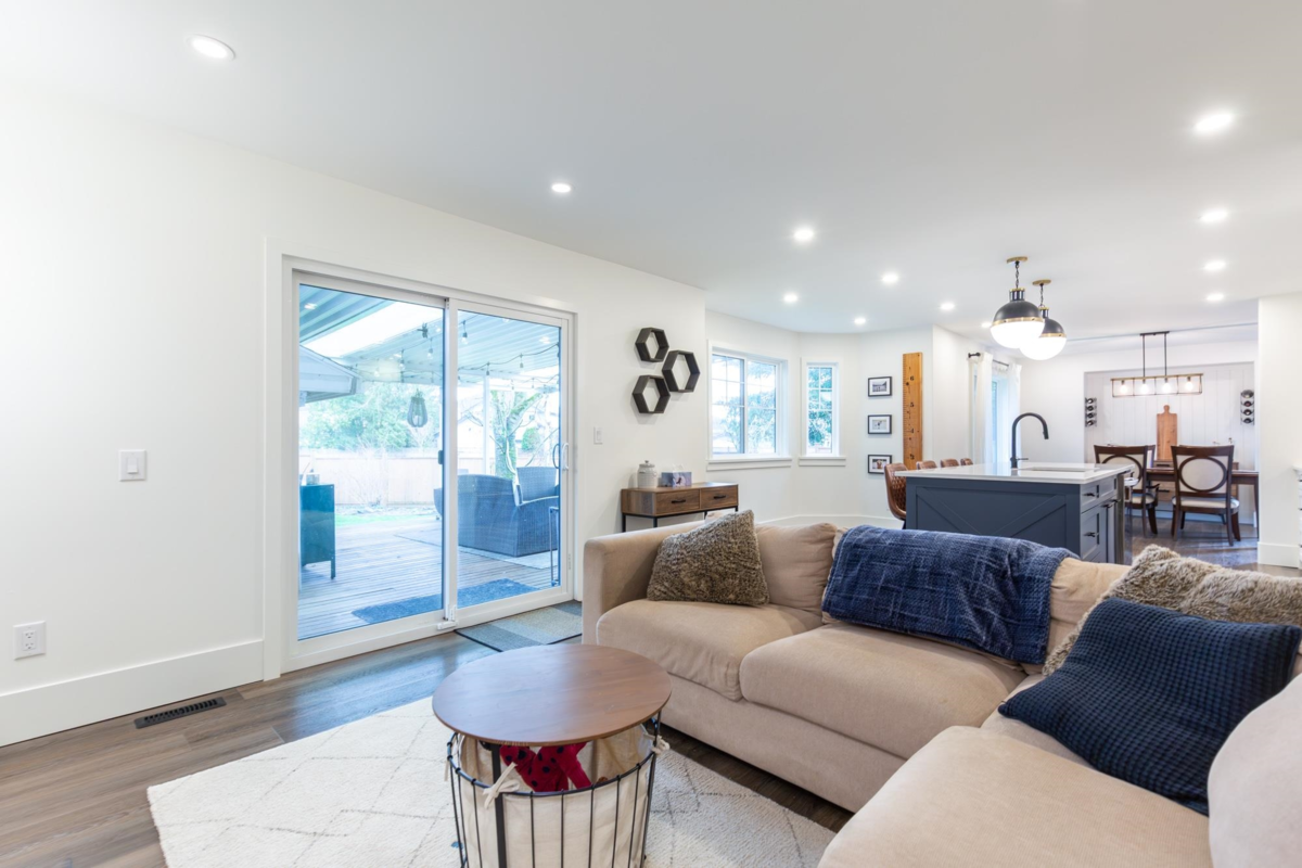 Hallway Photo of 22171 46a Avenue, Langley, BC