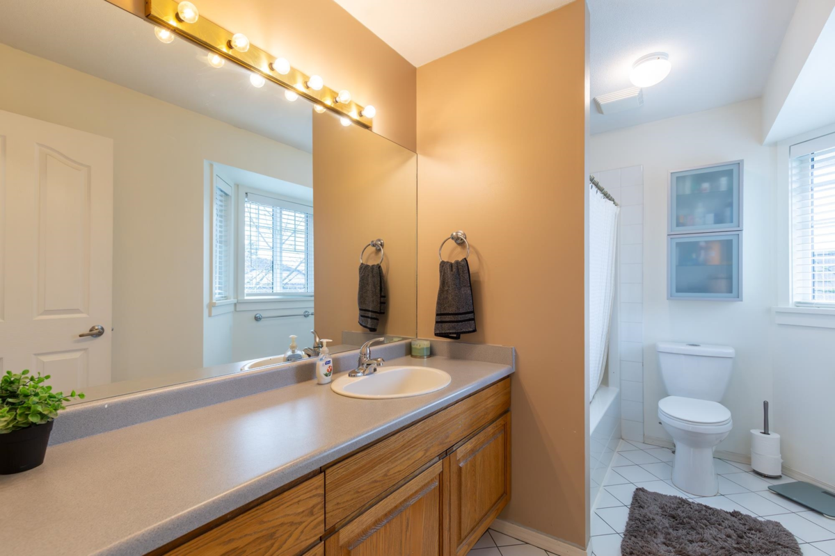 Outdoor Kitchen Photo of 22171 46a Avenue, Langley, BC