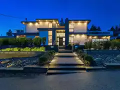 1045 Sinclair Street, West Vancouver, BC