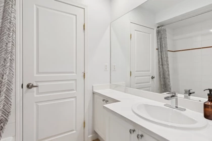 Hallway Photo of 8528 Lighthouse Way, Vancouver, BC