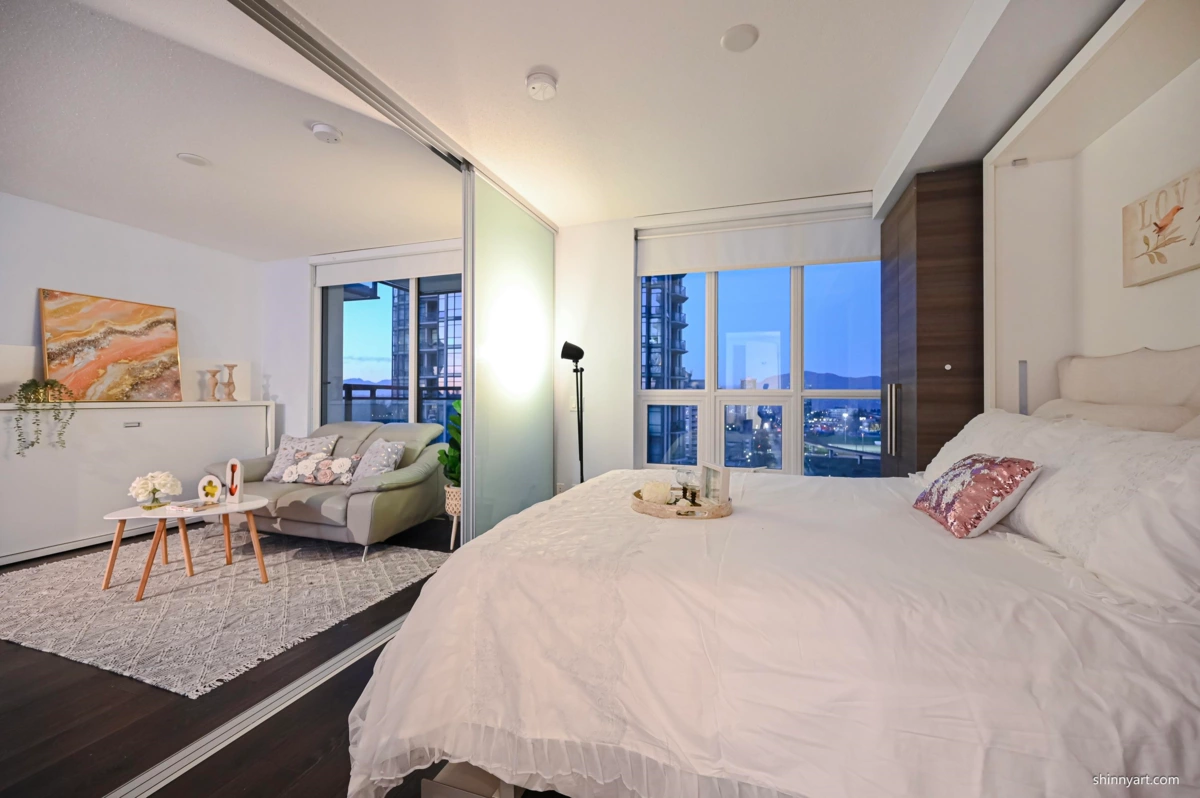 Breakfast Nook Photo of 1507 13398 104 Avenue, Surrey, BC