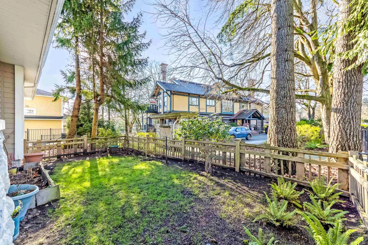 Front Yard Photo of 888 W 58th Avenue, Vancouver, BC