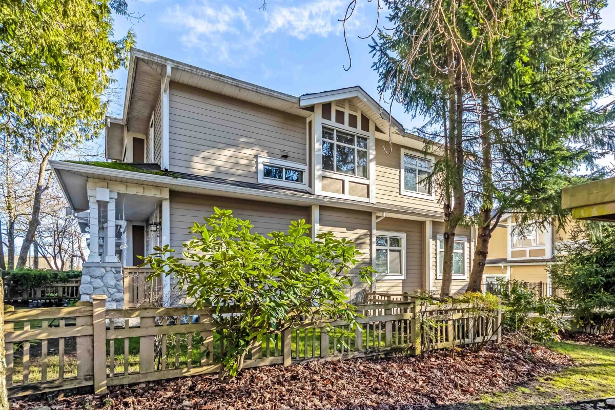 Hot Tub / Spa Photo of 888 W 58th Avenue, Vancouver, BC