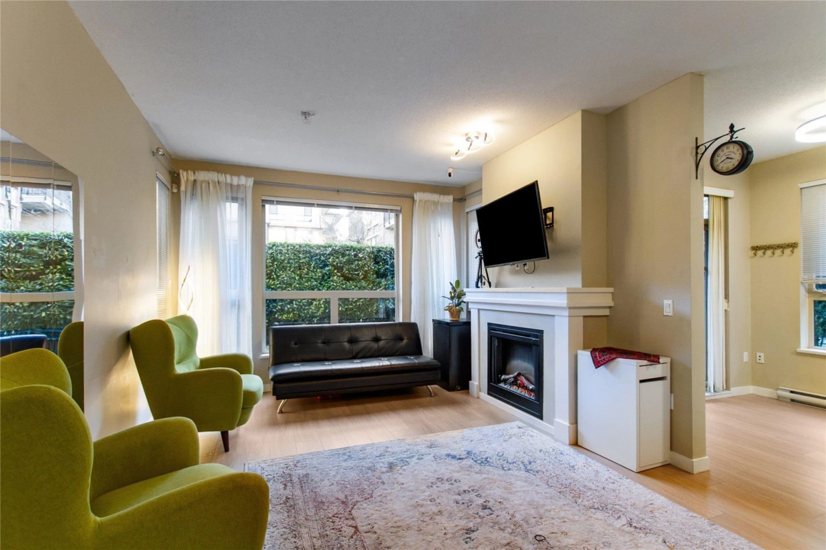 Living Room Photo of 105 1150 Kensal Place, Coquitlam, BC