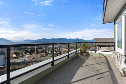 Dining Area Photo of 5510 Maclachlan Place, Chilliwack, BC