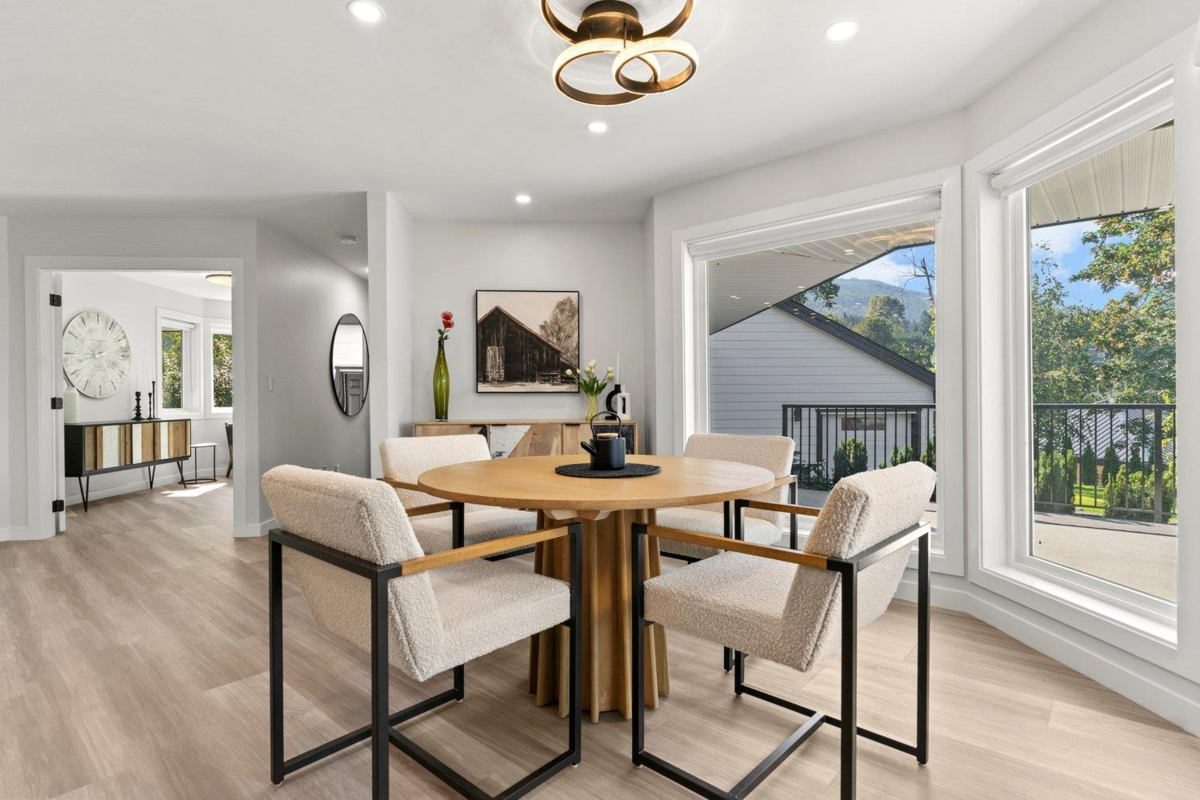 Garage Interior Photo of 41965 Nikada Drive, Yarrow, BC
