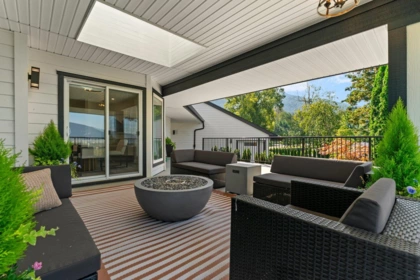 Hot Tub / Spa Photo of 41965 Nikada Drive, Yarrow, BC