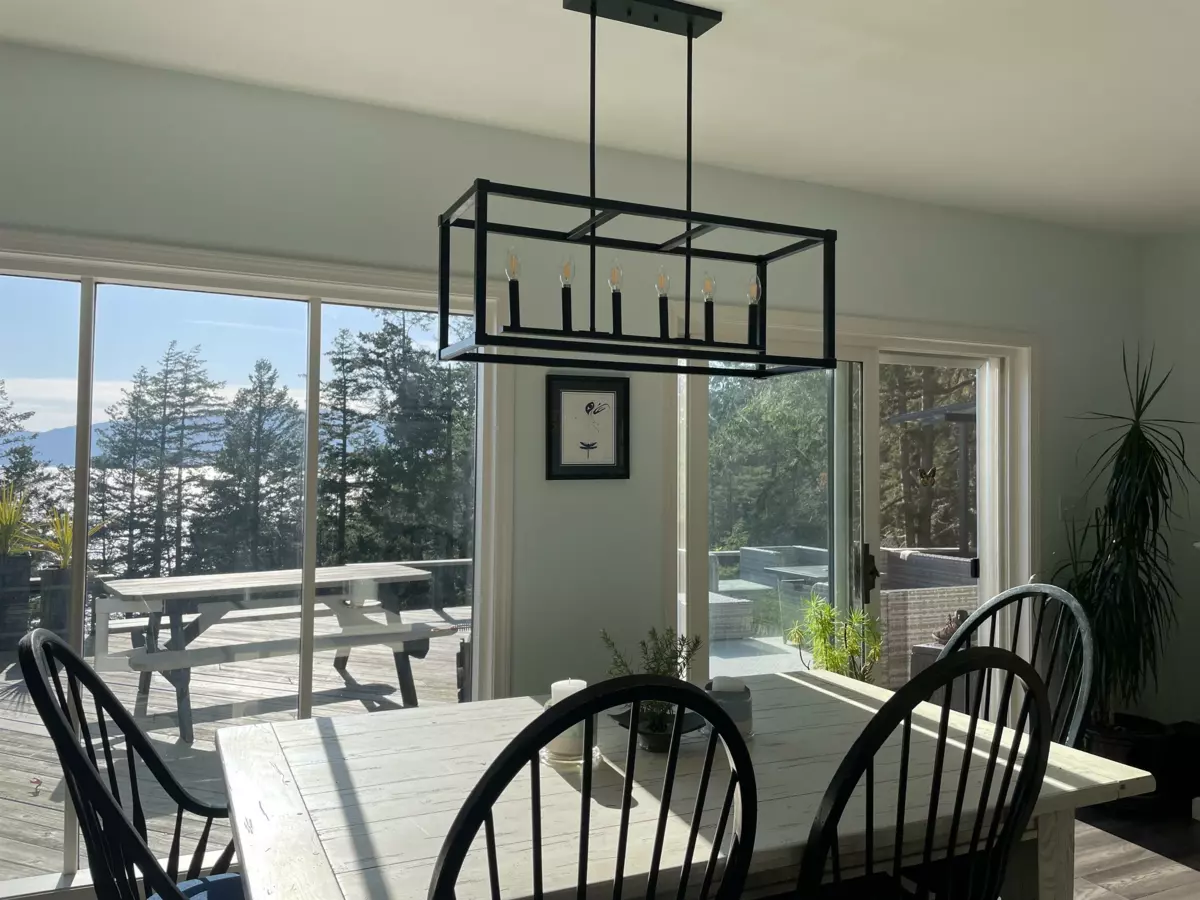 Bedroom 4 Photo of 10991- 10993 Sunshine Coast Highway, Halfmoon Bay, BC