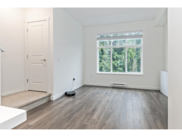 Hallway Photo of 74 15778 85 Avenue, Surrey, BC