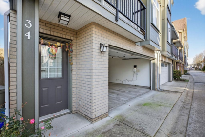 34 1211 Ewen Avenue, New Westminster, BC, New Westminster — Townhouse for sale