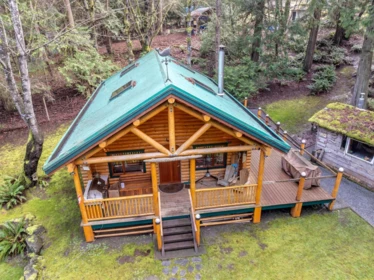 274 Merryman Drive, Mayne Island, BC, Mayne Island — Single Family Residence for sale
