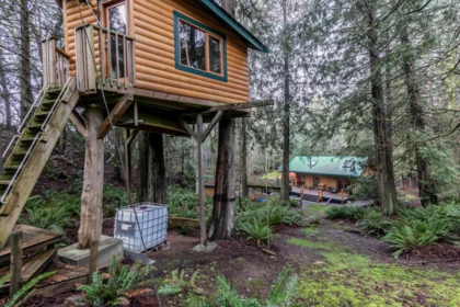 Garden / Landscaping Photo of 274 Merryman Drive, Mayne Island, BC
