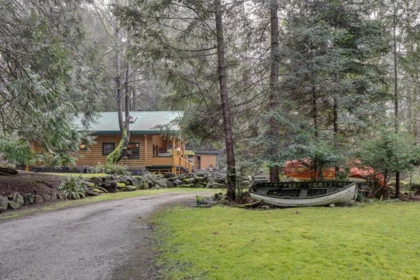 Hot Tub / Spa Photo of 274 Merryman Drive, Mayne Island, BC