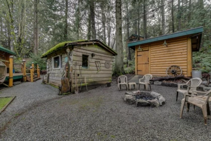 Outdoor Deck Photo of 274 Merryman Drive, Mayne Island, BC