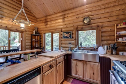 Primary Bedroom Photo of 274 Merryman Drive, Mayne Island, BC