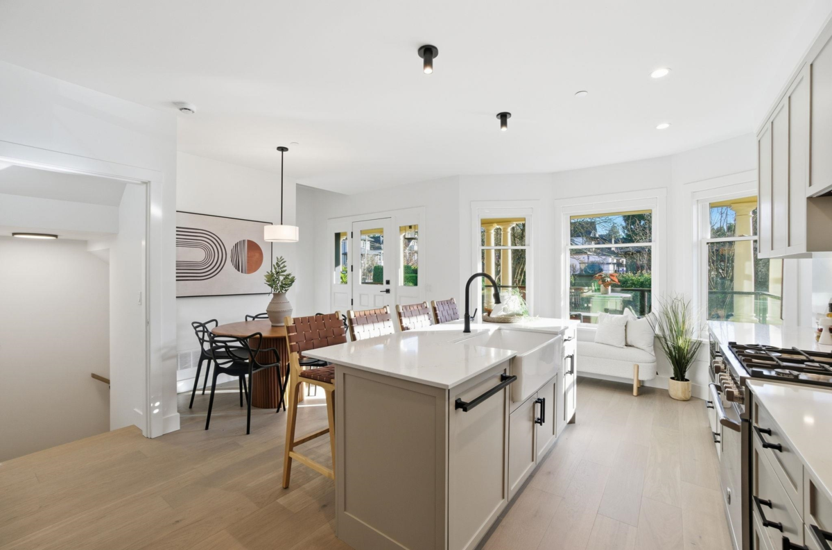 Breakfast Nook Photo of 1967 Napier Street, Vancouver, BC