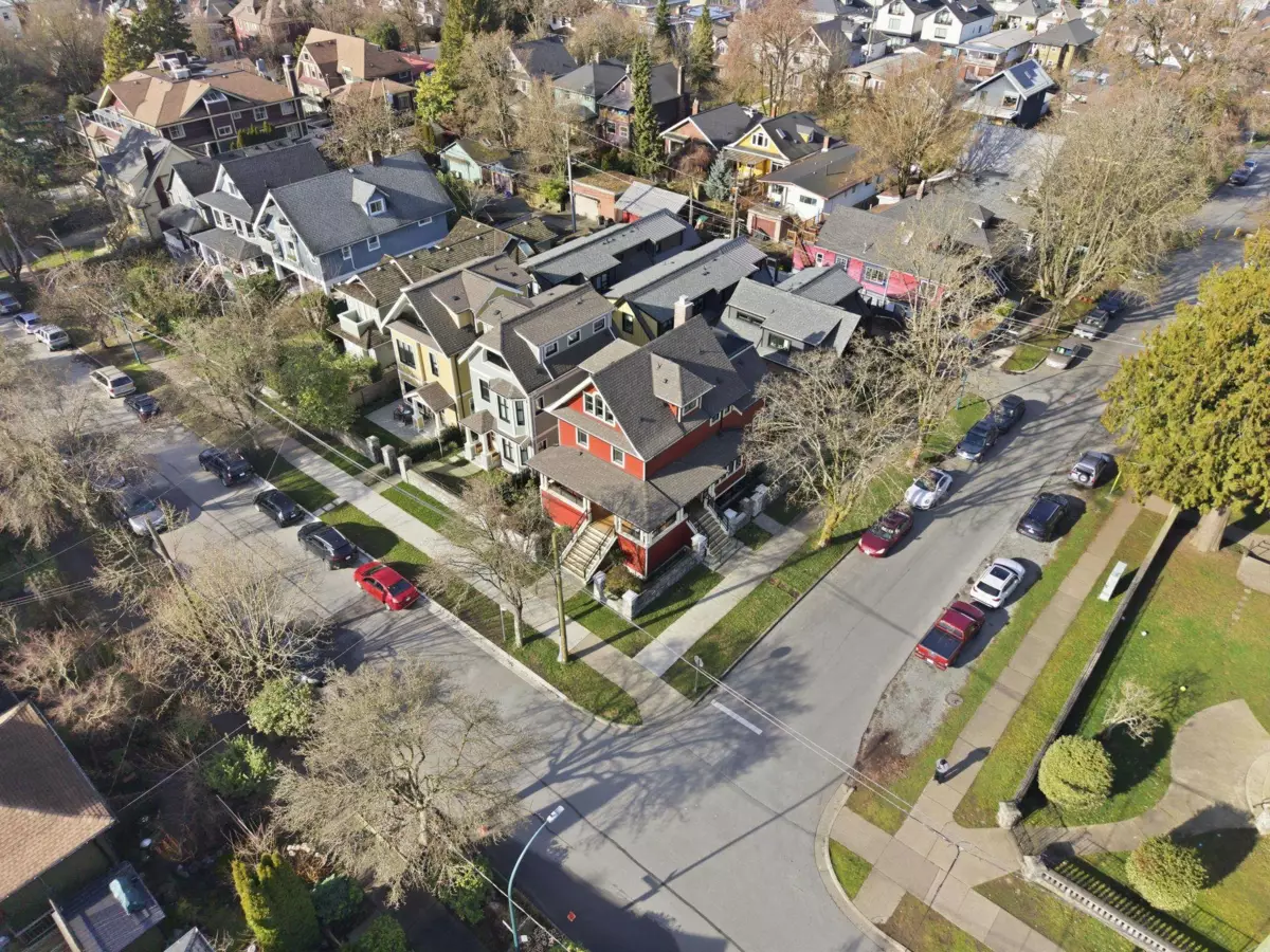 Garden / Landscaping Photo of 1967 Napier Street, Vancouver, BC