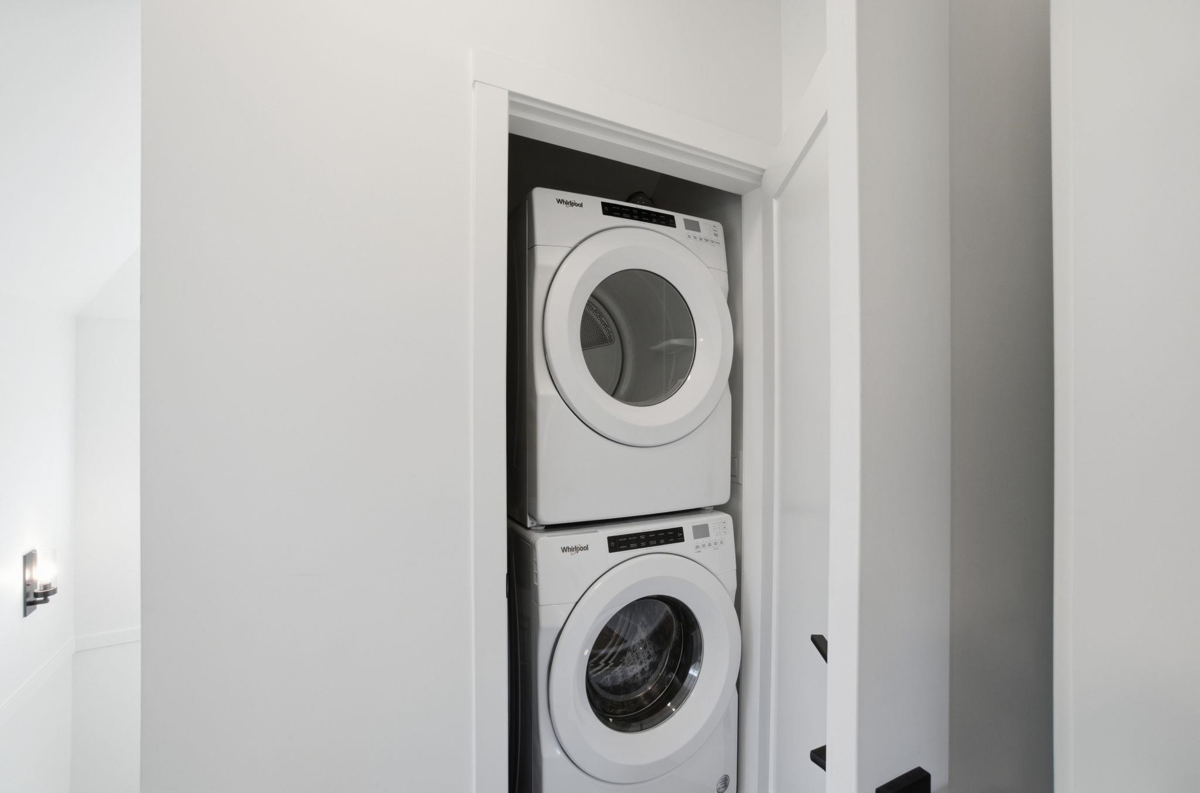 Loft / Bonus Room Photo of 1967 Napier Street, Vancouver, BC