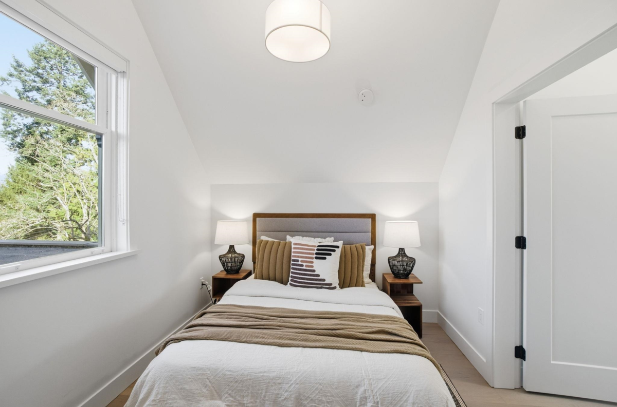 Mudroom Photo of 1967 Napier Street, Vancouver, BC