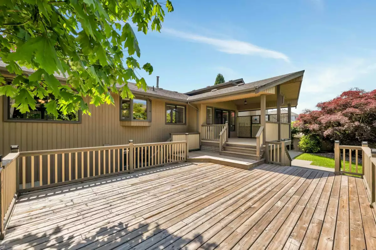 Outdoor Kitchen Photo of 21761 49a Avenue, Langley, BC