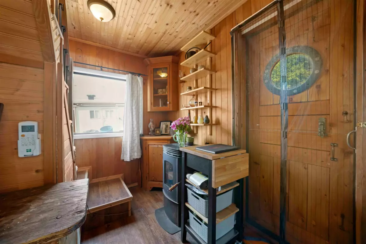 Powder Room Photo of 10 23000 Dyke Road, Richmond, BC