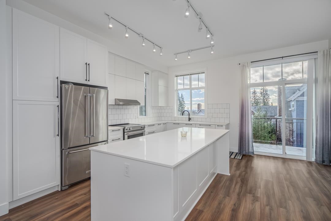 Family Room Photo of 139 3529 Baycrest Avenue, Coquitlam, BC