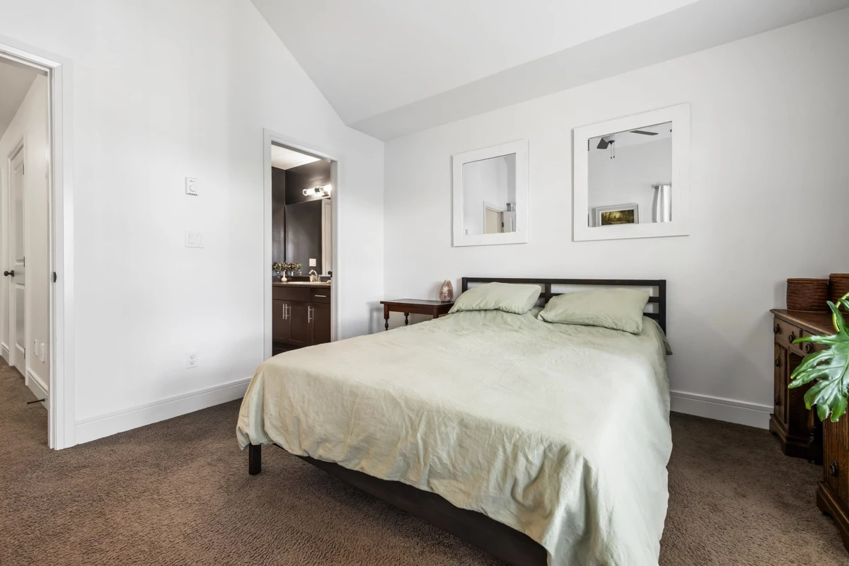 Staircase Photo of 30 45390 Vedder Mountain Road, Cultus Lake, BC