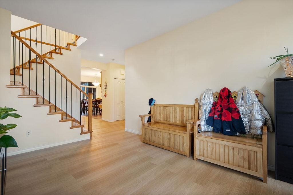 Kitchen Photo of 6629 187a Street, Surrey, BC