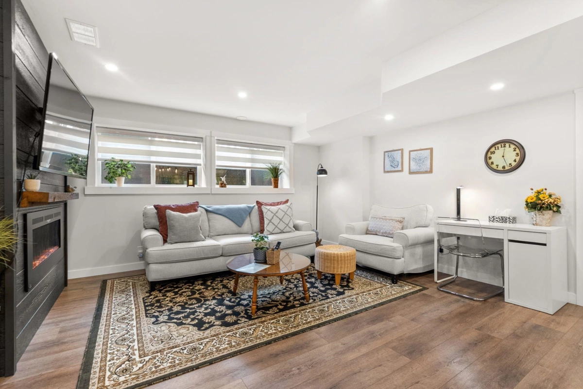 Hot Tub / Spa Photo of 7397 202a Street, Langley, BC