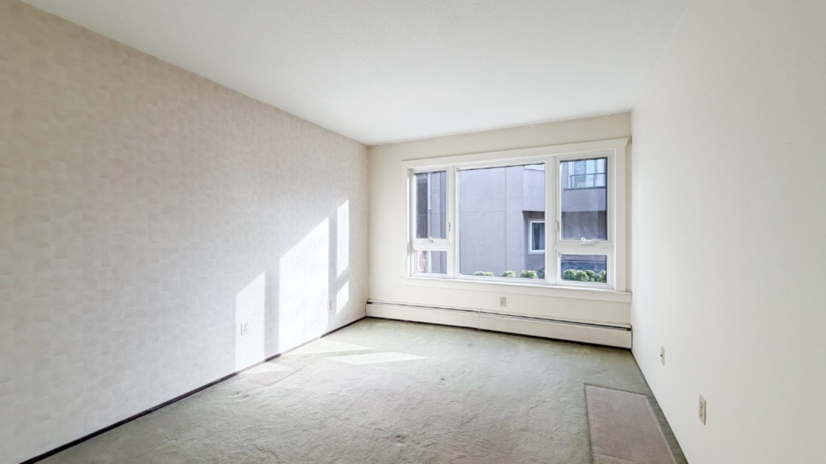 Primary Bathroom Photo of 205 1750 Maple Street, Vancouver, BC