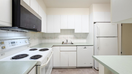 Kitchen Island Photo of 205 1750 Maple Street, Vancouver, BC
