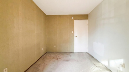 Walk-In Closet Photo of 205 1750 Maple Street, Vancouver, BC