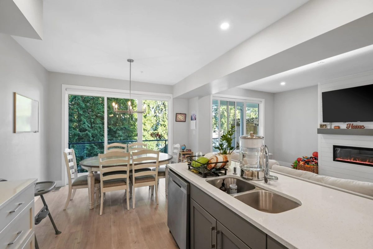 Family Room Photo of 25 47203 Vista Place, Chilliwack, BC