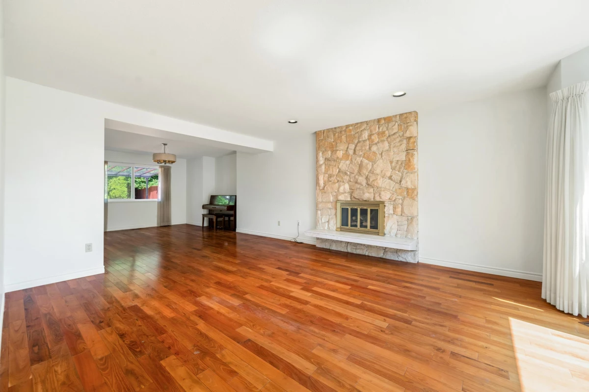 Office / Den Photo of 2507 Ashurst Avenue, Coquitlam, BC