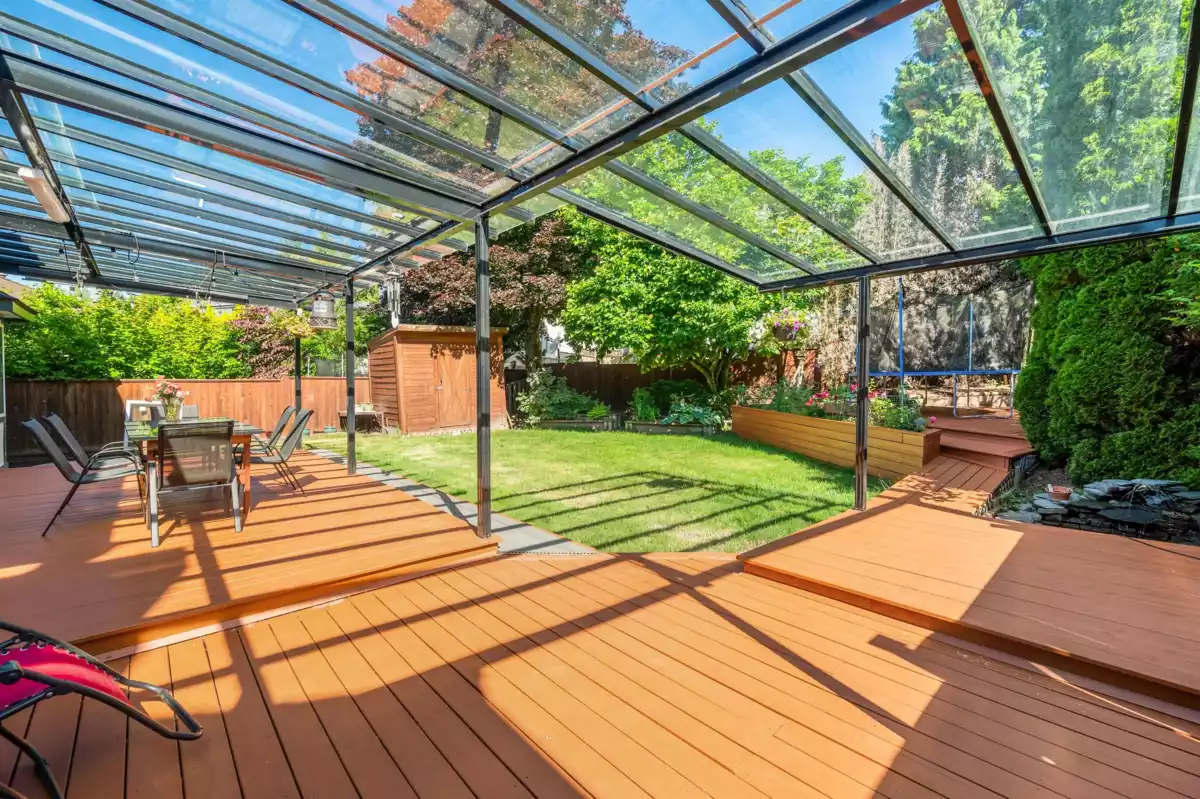 Walk-In Closet Photo of 2507 Ashurst Avenue, Coquitlam, BC