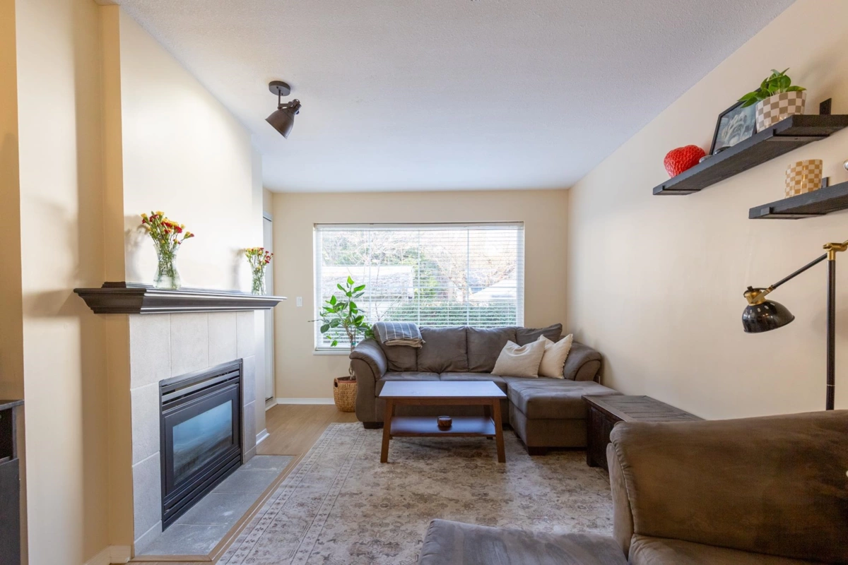 Bedroom 4 Photo of 208 33599 2 Avenue, Mission, BC