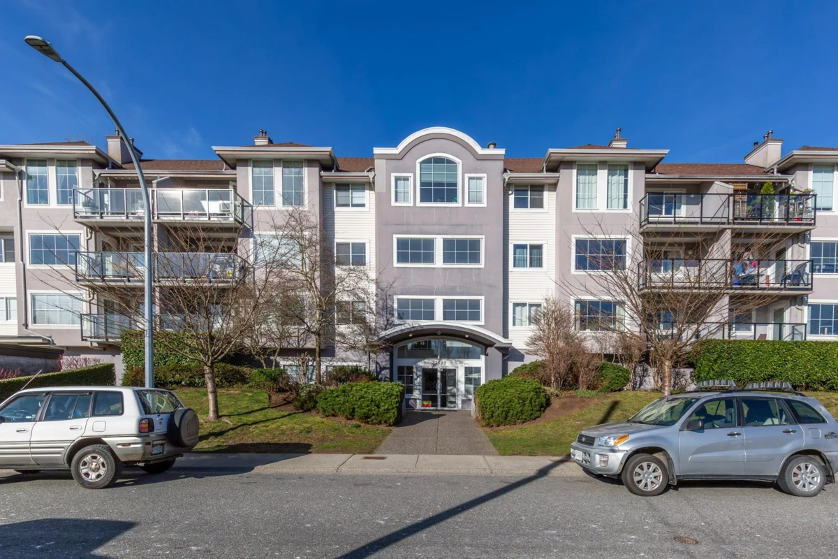 Exterior Rear Photo of 208 33599 2 Avenue, Mission, BC