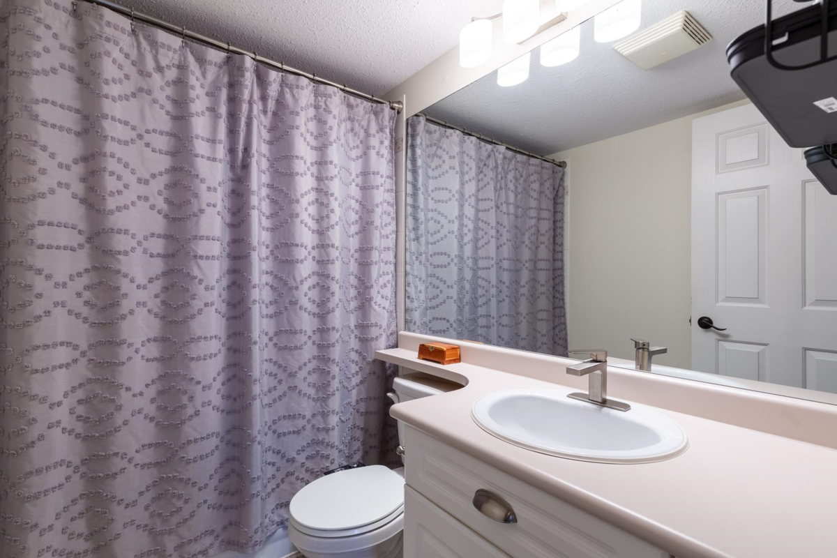 Outdoor Deck Photo of 208 33599 2 Avenue, Mission, BC